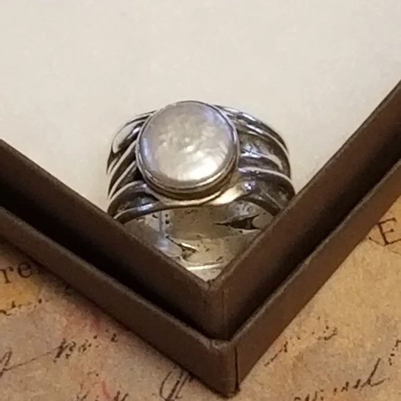 Silpada Sterling Silver Coin Pearl Ring